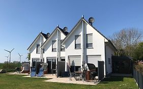 The Fehmarn Lodges - Oasis -
